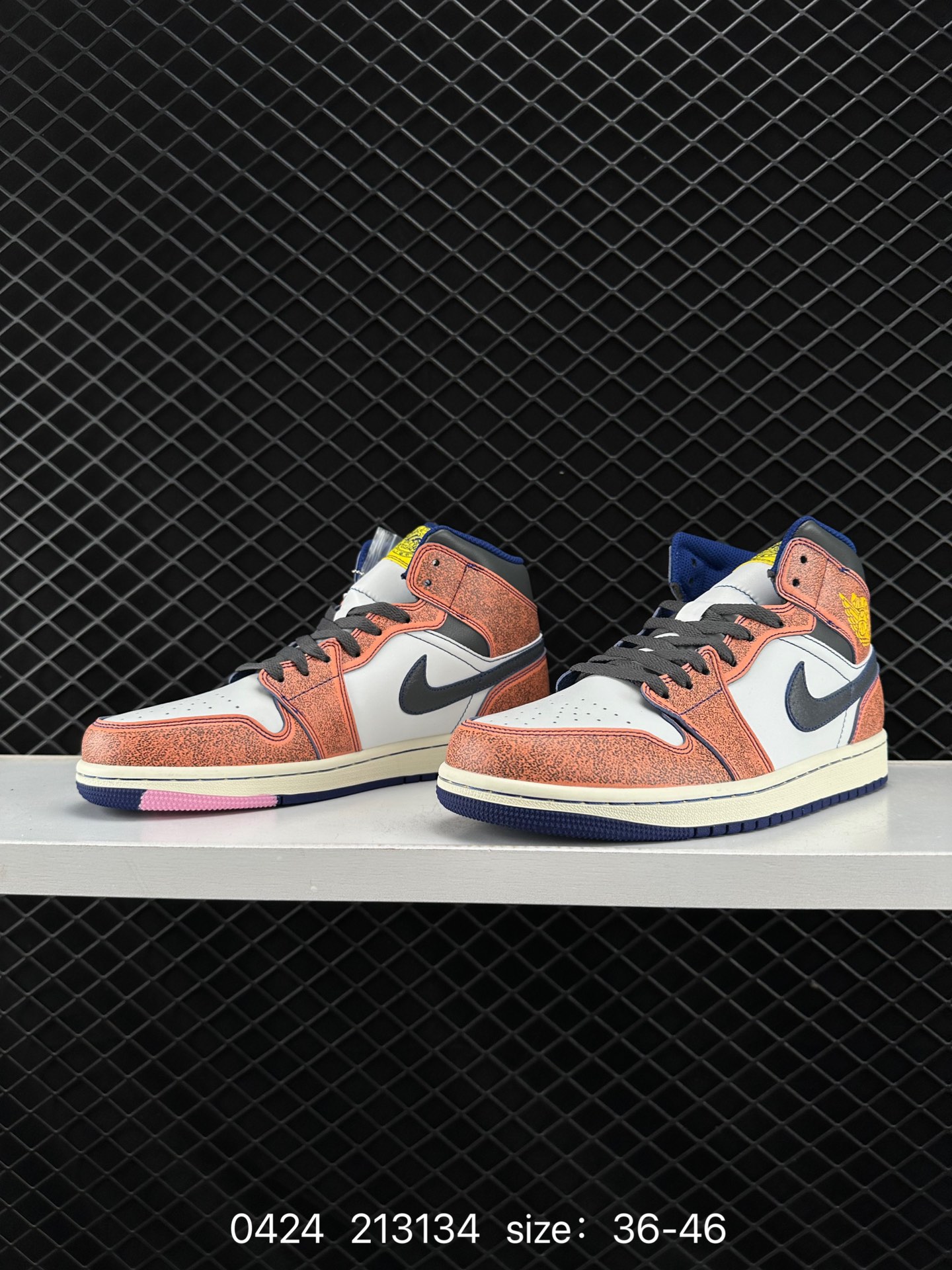 Nike Air Jordan 1 Retro High OG”Atmosphere“
